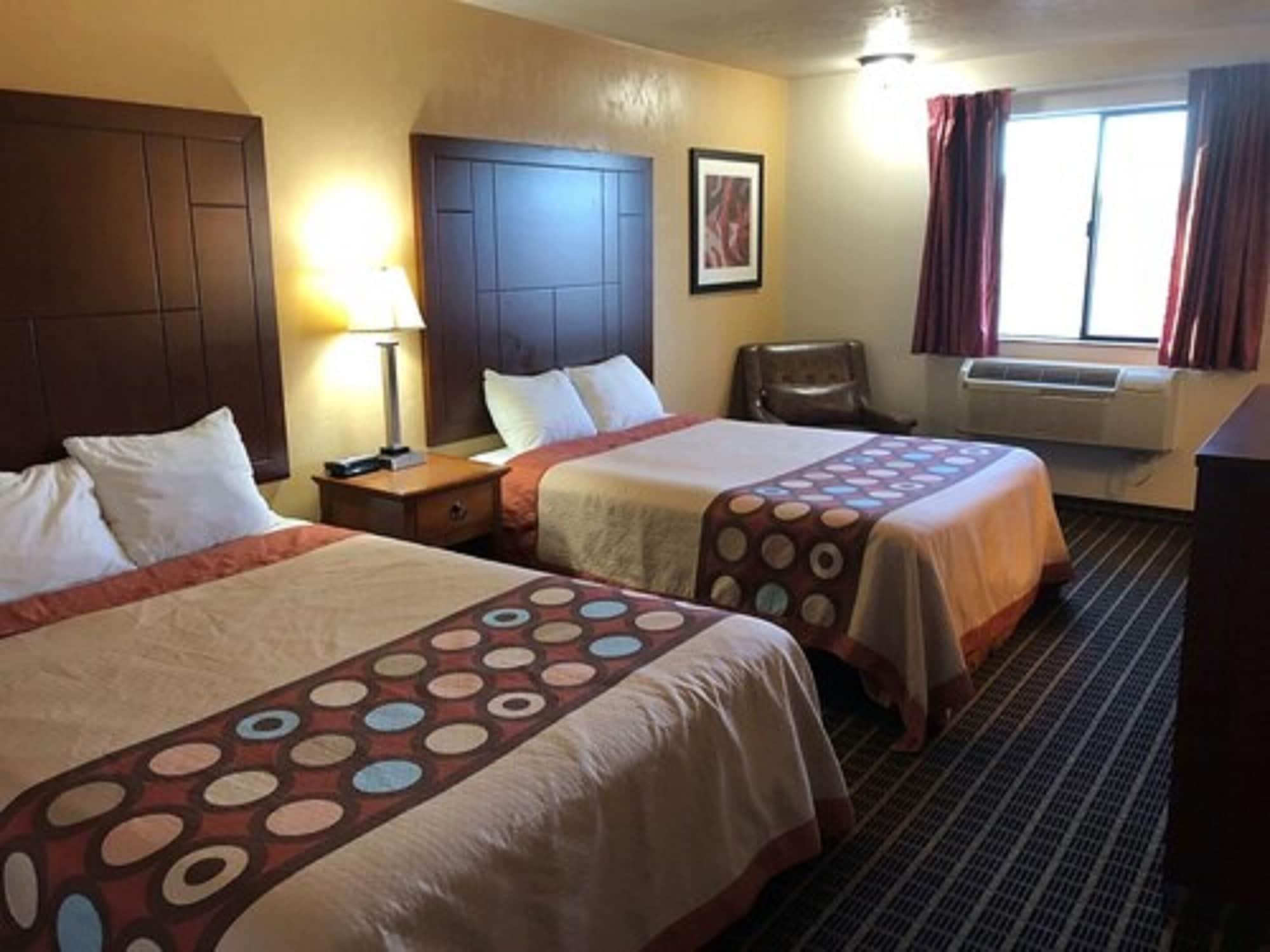 Super 8 By Wyndham Klamath Falls Exterior photo